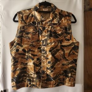 Camouflage Vest